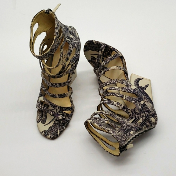 MARSELL SIZE 40 COLOR BLACK AND BEIGE CONDITION IS USED 1X - Picture 1 of 13